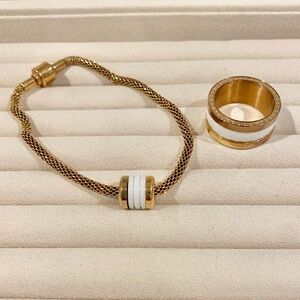 Bering ring and bracelet set